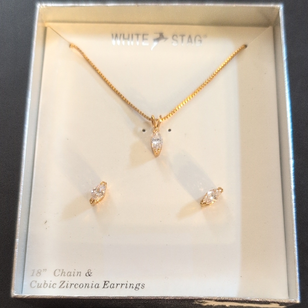 Cubic Zirconia Necklace And Earring Set